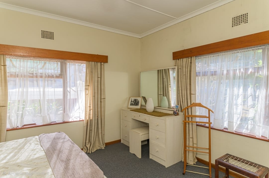 4 Bedroom Property for Sale in Voelklip Western Cape